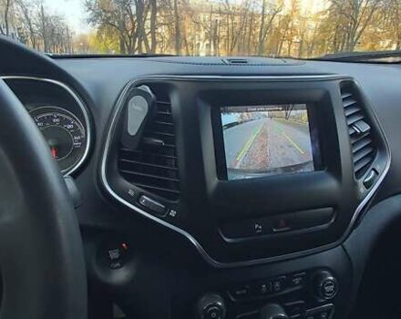 Сірий Джип Cherokee, об'ємом двигуна 3.24 л та пробігом 65 тис. км за 23200 $, фото 14 на Automoto.ua