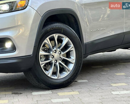 Серый Джип Чероки, объемом двигателя 2.4 л и пробегом 165 тыс. км за 15699 $, фото 22 на Automoto.ua