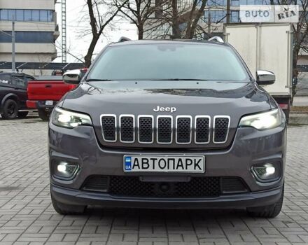 Сірий Джип Cherokee, об'ємом двигуна 3.24 л та пробігом 65 тис. км за 25400 $, фото 3 на Automoto.ua