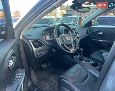 Серый Джип Чероки, объемом двигателя 3.24 л и пробегом 77 тыс. км за 21500 $, фото 16 на Automoto.ua