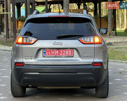 Серый Джип Чероки, объемом двигателя 2.4 л и пробегом 165 тыс. км за 15699 $, фото 165 на Automoto.ua