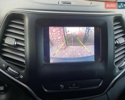 Серый Джип Чероки, объемом двигателя 2.36 л и пробегом 138 тыс. км за 15300 $, фото 13 на Automoto.ua