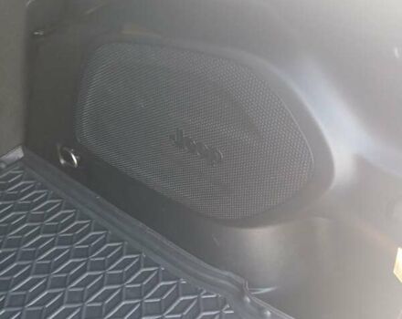 Сірий Джип Cherokee, об'ємом двигуна 3.24 л та пробігом 58 тис. км за 21400 $, фото 17 на Automoto.ua