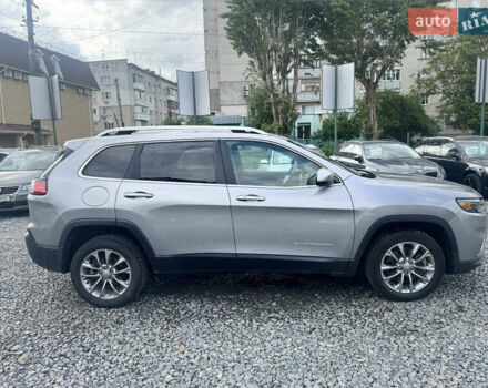 Джип Чероки 2020 в Бердичеве на Automoto.ua Серый Джип Чероки, объемом двигателя 2.4 л и пробегом 51 тыс. км за 16900 $, фото 11 на Automoto.ua