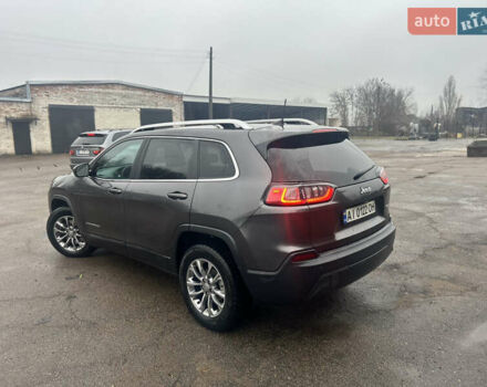 Сірий Джип Cherokee, об'ємом двигуна 2.36 л та пробігом 160 тис. км за 15600 $, фото 4 на Automoto.ua