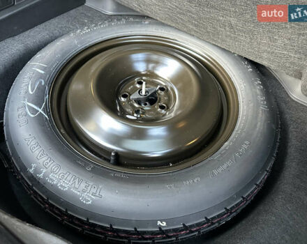 Серый Джип Чероки, объемом двигателя 2.4 л и пробегом 165 тыс. км за 15699 $, фото 257 на Automoto.ua