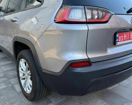 Серый Джип Чероки, объемом двигателя 2.4 л и пробегом 256 тыс. км за 13700 $, фото 7 на Automoto.ua