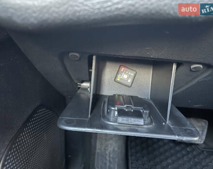 Сірий Джип Cherokee, об'ємом двигуна 3.24 л та пробігом 51 тис. км за 22800 $, фото 14 на Automoto.ua