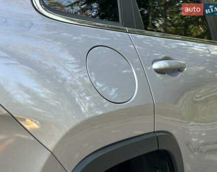 Серый Джип Чероки, объемом двигателя 2.4 л и пробегом 165 тыс. км за 15699 $, фото 140 на Automoto.ua