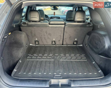 Серый Джип Чероки, объемом двигателя 3.24 л и пробегом 77 тыс. км за 21500 $, фото 9 на Automoto.ua