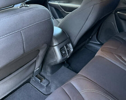 Серый Джип Чероки, объемом двигателя 2.36 л и пробегом 257 тыс. км за 13700 $, фото 42 на Automoto.ua