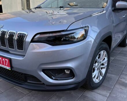 Серый Джип Чероки, объемом двигателя 2.4 л и пробегом 256 тыс. км за 13700 $, фото 4 на Automoto.ua