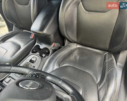 Сірий Джип Cherokee, об'ємом двигуна 3.2 л та пробігом 109 тис. км за 17200 $, фото 28 на Automoto.ua