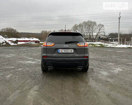 Сірий Джип Cherokee, об'ємом двигуна 3.2 л та пробігом 21 тис. км за 21000 $, фото 3 на Automoto.ua