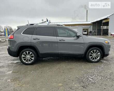 Сірий Джип Cherokee, об'ємом двигуна 3.2 л та пробігом 21 тис. км за 21000 $, фото 33 на Automoto.ua