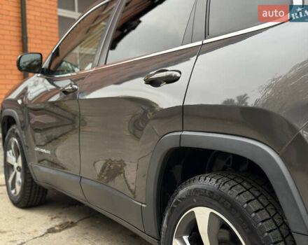 Сірий Джип Cherokee, об'ємом двигуна 3.24 л та пробігом 104 тис. км за 17200 $, фото 32 на Automoto.ua