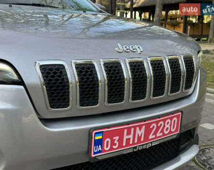 Серый Джип Чероки, объемом двигателя 2.4 л и пробегом 165 тыс. км за 15699 $, фото 73 на Automoto.ua