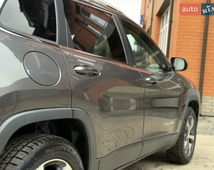 Сірий Джип Cherokee, об'ємом двигуна 3.24 л та пробігом 104 тис. км за 17200 $, фото 34 на Automoto.ua