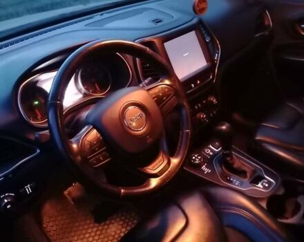 Сірий Джип Cherokee, об'ємом двигуна 3.24 л та пробігом 48 тис. км за 24999 $, фото 8 на Automoto.ua