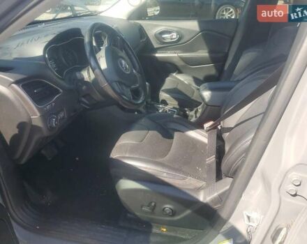 Серый Джип Чероки, объемом двигателя 3.24 л и пробегом 85 тыс. км за 3500 $, фото 6 на Automoto.ua