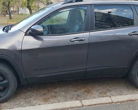 Сірий Джип Cherokee, об'ємом двигуна 3.24 л та пробігом 65 тис. км за 23200 $, фото 2 на Automoto.ua