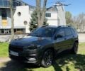 Серый Джип Чероки, объемом двигателя 3.2 л и пробегом 90 тыс. км за 25000 $, фото 1 на Automoto.ua