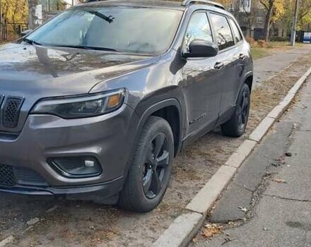 Серый Джип Чероки, объемом двигателя 3.24 л и пробегом 63 тыс. км за 21900 $, фото 1 на Automoto.ua