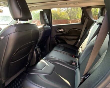 Сірий Джип Cherokee, об'ємом двигуна 3.24 л та пробігом 92 тис. км за 20500 $, фото 16 на Automoto.ua