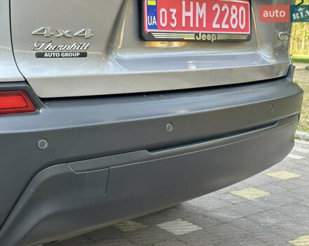 Серый Джип Чероки, объемом двигателя 2.4 л и пробегом 165 тыс. км за 15699 $, фото 112 на Automoto.ua