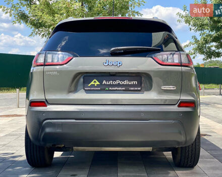 Сірий Джип Cherokee, об'ємом двигуна 2.36 л та пробігом 71 тис. км за 18700 $, фото 12 на Automoto.ua