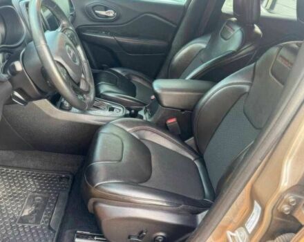 Джип Чероки 2020 в Житомире на Automoto.ua Серый Джип Чероки, объемом двигателя 3.2 л и пробегом 45 тыс. км за 5900 $, фото 6 на Automoto.ua