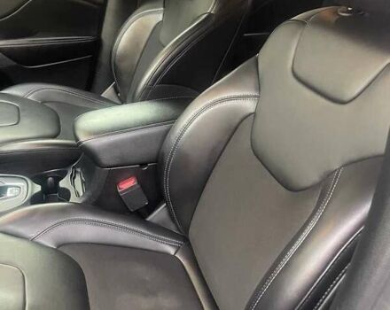 Сірий Джип Cherokee, об'ємом двигуна 2.36 л та пробігом 140 тис. км за 15500 $, фото 9 на Automoto.ua