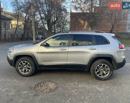 Сірий Джип Cherokee, об'ємом двигуна 3.24 л та пробігом 51 тис. км за 22800 $, фото 3 на Automoto.ua