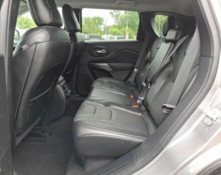 Сірий Джип Cherokee, об'ємом двигуна 3.2 л та пробігом 47 тис. км за 7300 $, фото 9 на Automoto.ua