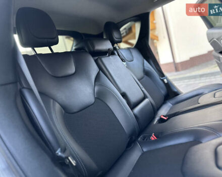 Серый Джип Чероки, объемом двигателя 2.4 л и пробегом 165 тыс. км за 15699 $, фото 231 на Automoto.ua