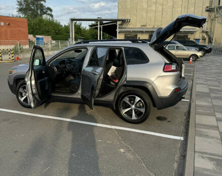 Сірий Джип Cherokee, об'ємом двигуна 3.24 л та пробігом 71 тис. км за 24000 $, фото 22 на Automoto.ua