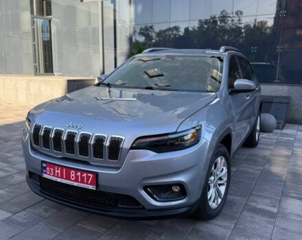 Серый Джип Чероки, объемом двигателя 2.4 л и пробегом 256 тыс. км за 13700 $, фото 1 на Automoto.ua
