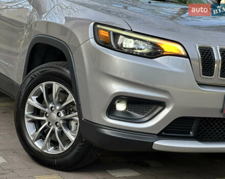 Серый Джип Чероки, объемом двигателя 2.4 л и пробегом 165 тыс. км за 15699 $, фото 59 на Automoto.ua