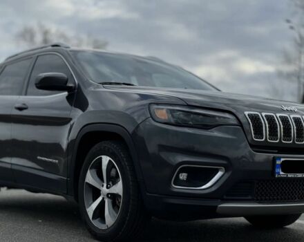 Сірий Джип Cherokee, об'ємом двигуна 0 л та пробігом 80 тис. км за 15900 $, фото 1 на Automoto.ua