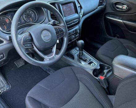 Серый Джип Чероки, объемом двигателя 2.4 л и пробегом 256 тыс. км за 13700 $, фото 13 на Automoto.ua