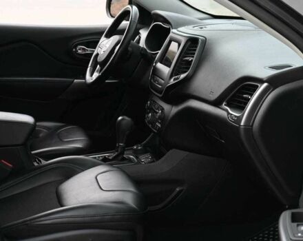 Серый Джип Чероки, объемом двигателя 2.4 л и пробегом 82 тыс. км за 10200 $, фото 23 на Automoto.ua