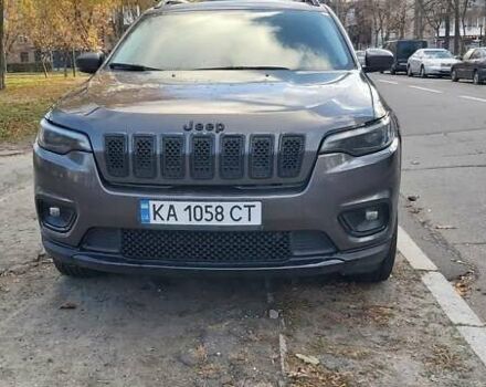Сірий Джип Cherokee, об'ємом двигуна 3.24 л та пробігом 65 тис. км за 23200 $, фото 1 на Automoto.ua