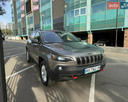 Сірий Джип Cherokee, об'ємом двигуна 3.24 л та пробігом 19 тис. км за 20900 $, фото 2 на Automoto.ua