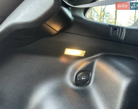 Серый Джип Чероки, объемом двигателя 2.4 л и пробегом 165 тыс. км за 15699 $, фото 252 на Automoto.ua