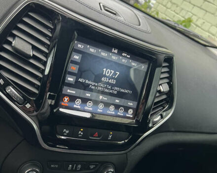 Сірий Джип Cherokee, об'ємом двигуна 3.2 л та пробігом 121 тис. км за 17800 $, фото 23 на Automoto.ua