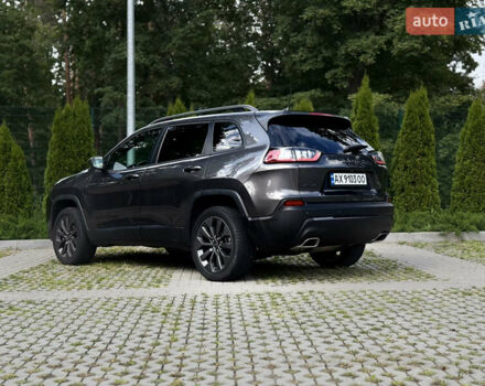Сірий Джип Cherokee, об'ємом двигуна 3.24 л та пробігом 93 тис. км за 21500 $, фото 5 на Automoto.ua