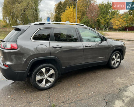 Сірий Джип Cherokee, об'ємом двигуна 3.2 л та пробігом 121 тис. км за 17800 $, фото 7 на Automoto.ua