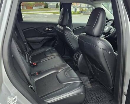 Серый Джип Чероки, объемом двигателя 2.36 л и пробегом 103 тыс. км за 21300 $, фото 9 на Automoto.ua