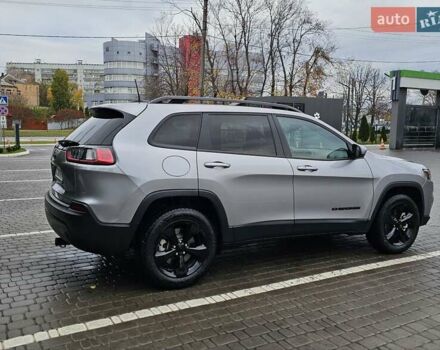 Серый Джип Чероки, объемом двигателя 2.36 л и пробегом 103 тыс. км за 21300 $, фото 4 на Automoto.ua
