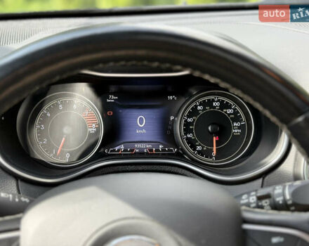 Серый Джип Чероки, объемом двигателя 3.24 л и пробегом 93 тыс. км за 23200 $, фото 9 на Automoto.ua